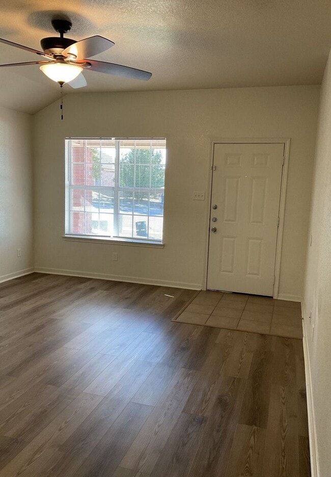 1403 Cinch Dr in Killeen, TX - Building Photo - Building Photo