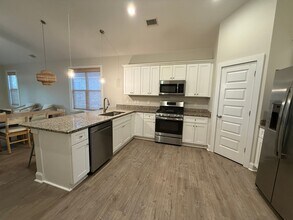 117 S Boca Bay Ln in Surf City, NC - Building Photo - Building Photo