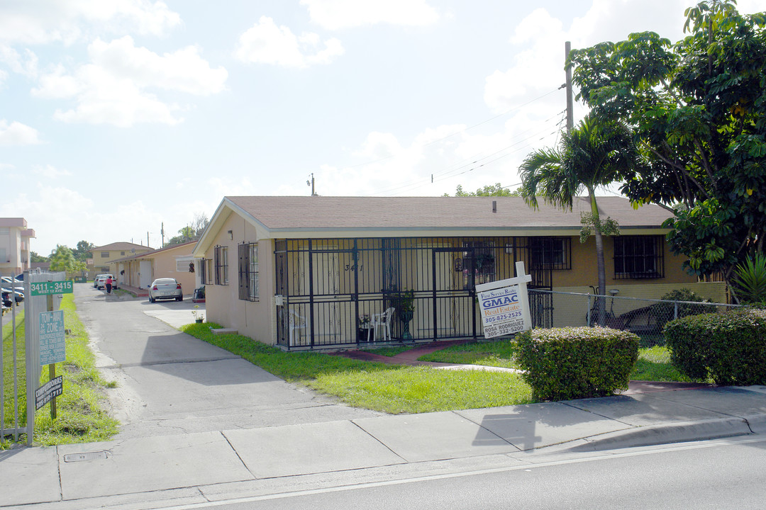 3411-3415 W 12th Ave in Hialeah, FL - Building Photo