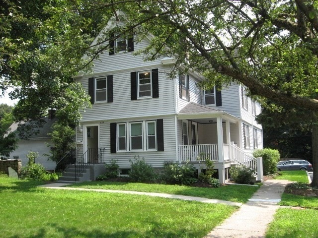 property at 436 Washington St