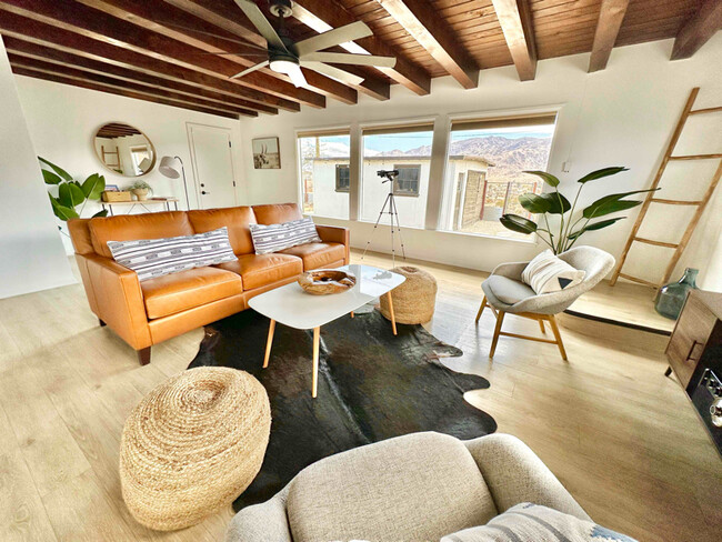 property at 72319 El Paseo Dr