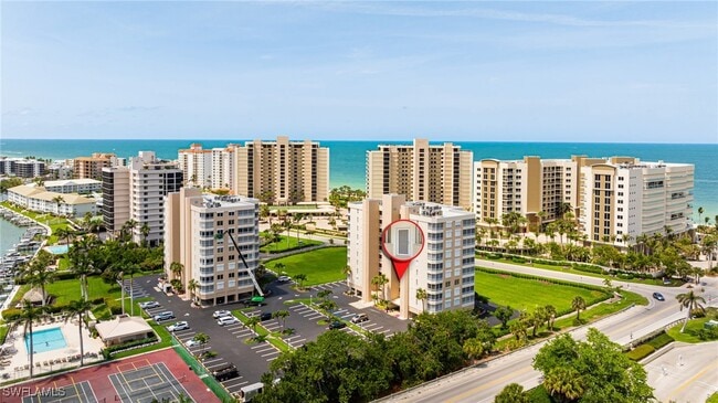 11118 Gulf Shore Dr in Naples, FL - Building Photo - Building Photo