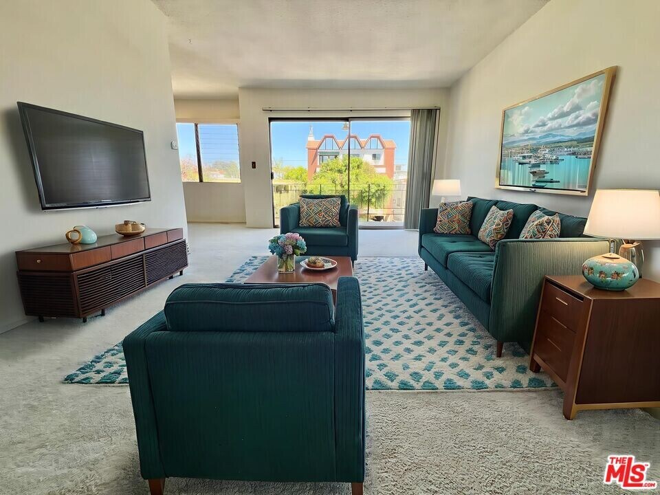 1128 10th St in Santa Monica, CA - Building Photo