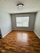 6932 Thousand Oaks Ln in Indianapolis, IN - Building Photo - Building Photo