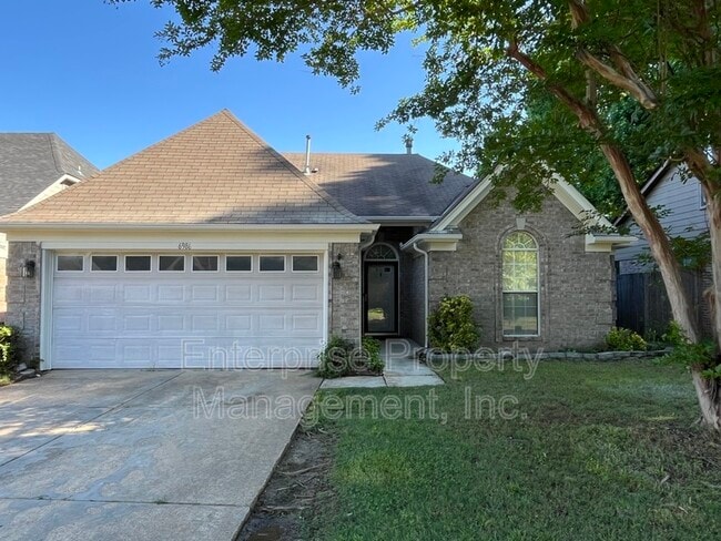 property at 6986 Parkbrook Ln