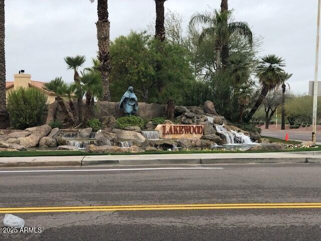 3830 E Lakewood Pkwy E in Phoenix, AZ - Foto de edificio - Building Photo