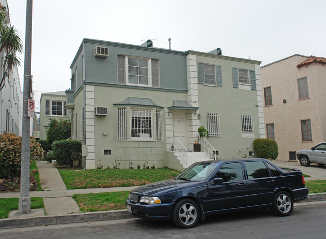 611-615 N Spaulding Ave in Los Angeles, CA - Foto de edificio - Building Photo