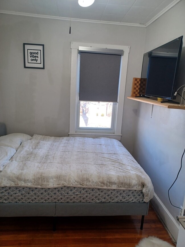 property at 206 Marne Rd