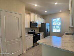 4088 Oak Mill Rd in Orange Park, FL - Building Photo - Building Photo