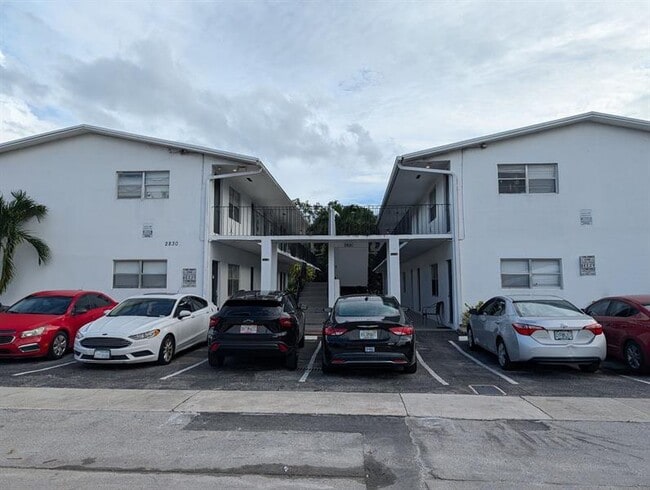 2830 Fillmore St in Hollywood, FL - Building Photo - Building Photo