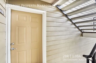 255 Lakepoint Pl N, Unit 322 in Keizer, OR - Building Photo - Building Photo