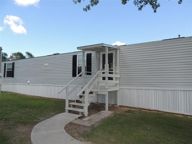 115 Geerts St in Trinity, TX - Building Photo - Building Photo