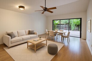 6980 NW 30th Terrace in Fort Lauderdale, FL - Building Photo