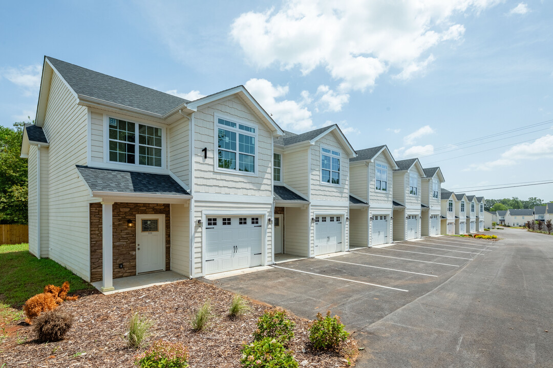 Summerland Townhomes in Bowling Green, KY - Building Photo