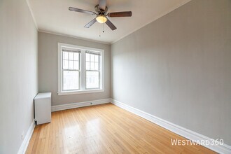 3537 N Troy St in Chicago, IL - Foto de edificio - Building Photo