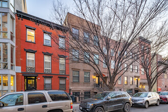 136 Degraw St in Brooklyn, NY - Building Photo - Building Photo