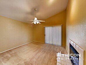 3755 E Broadway Rd in Mesa, AZ - Building Photo - Building Photo