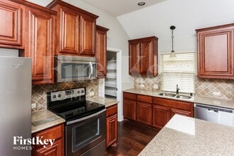 921 Lucetta St in Midlothian, TX - Building Photo - Building Photo