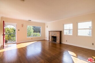 3307 Madera Ave in Los Angeles, CA - Building Photo - Building Photo