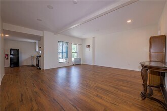 79 Railroad Ave in Middletown, NY - Building Photo - Building Photo