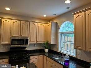 114 Lenape Dr in Lansdale, PA - Building Photo - Building Photo