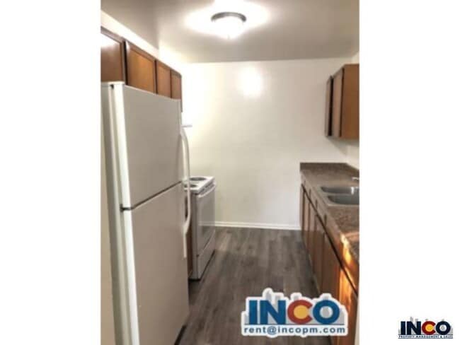 1641 Ingalls St in Lakewood, CO - Building Photo - Building Photo