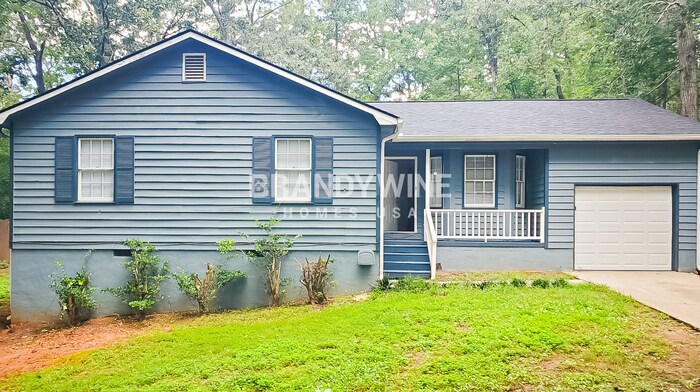 151 Oakland Blvd in Stockbridge, GA - Building Photo