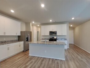 5128 Saddle Clb Dr in Georgetown, TX - Building Photo - Building Photo