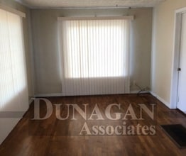 302 North Lake in Carlsbad, NM - Building Photo - Building Photo