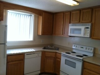 25 Franklin St in Easthampton, MA - Building Photo