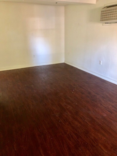 212 Marietta St in Denton, TX - Building Photo - Building Photo