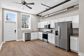 Potter's Lofts in Cowpens, SC - Foto de edificio - Building Photo