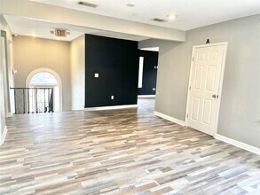 2424 Southmore Blvd in Houston, TX - Building Photo - Building Photo