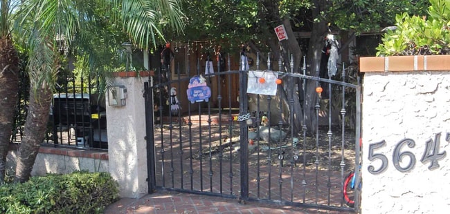 property at 5647 Winnetka Ave