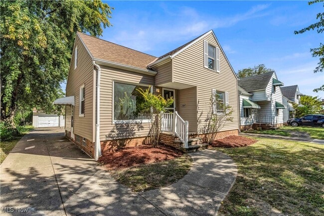 property at 12903 Rockside Rd