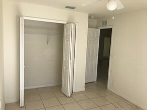 601 SE 5th St in Cape Coral, FL - Building Photo - Building Photo