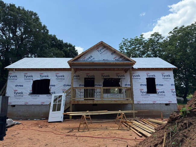 155 Stanelle Dr in Athens, GA - Building Photo - Building Photo