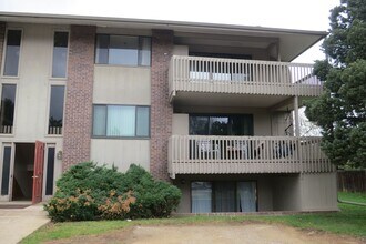 600 Manhattan Dr in Boulder, CO - Building Photo - Building Photo