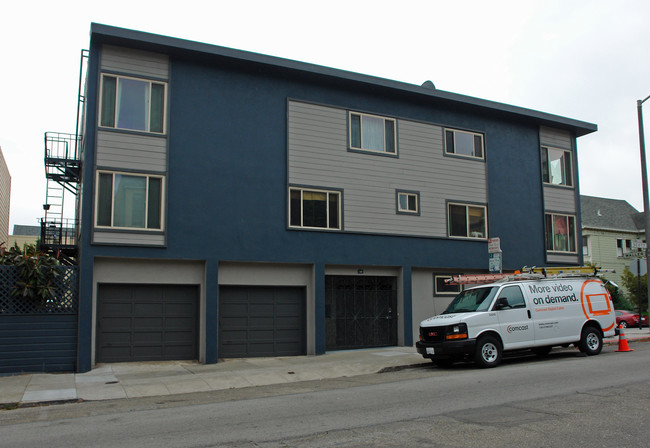 100 Scott St in San Francisco, CA - Foto de edificio - Building Photo