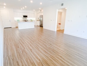 1893 Union St in Anaheim, CA - Building Photo - Building Photo