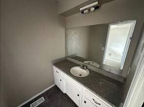 11201 N Blackwelder Ave in Oklahoma City, OK - Building Photo - Building Photo