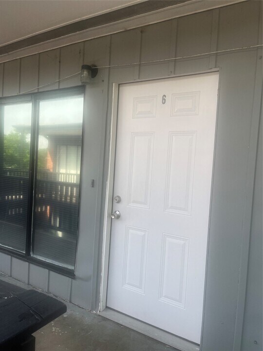 1204 St Joseph St in Houston, TX - Building Photo