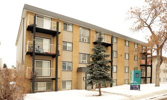 Nicoll Manor in Edmonton, AB - Building Photo