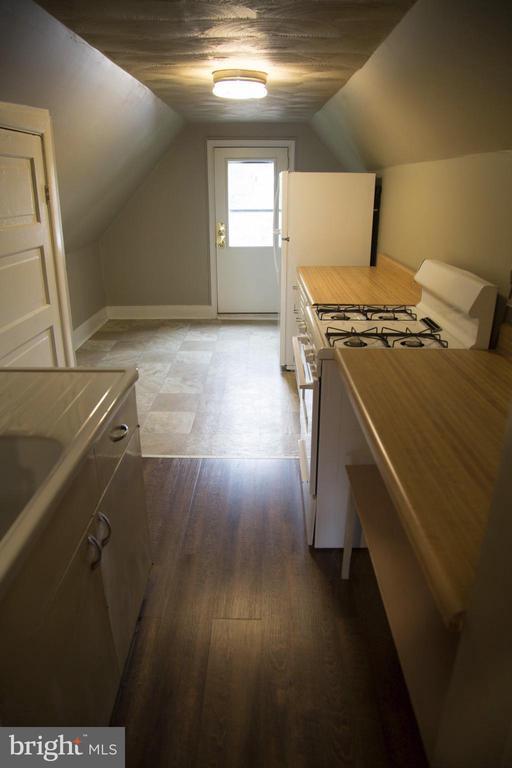 2908 Grindon Ave-Unit -3 in Baltimore, MD - Building Photo - Building Photo