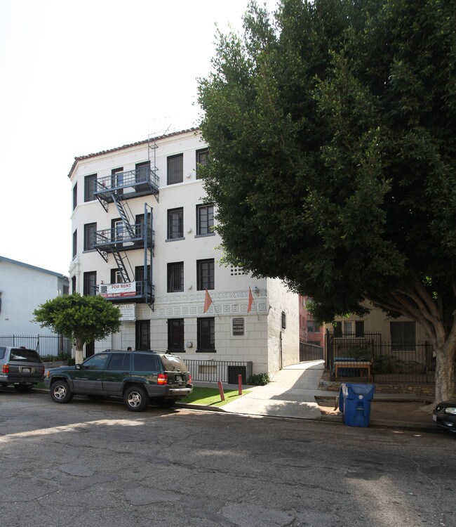 Oxford Collection Apartments in Los Angeles, CA - Building Photo - Building Photo