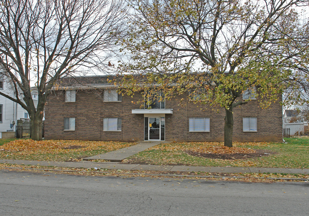 220 Burkhardt Ave in Dayton, OH - Foto de edificio