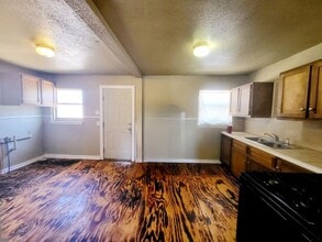 1513 Sycamore St in Big Spring, TX - Building Photo - Building Photo