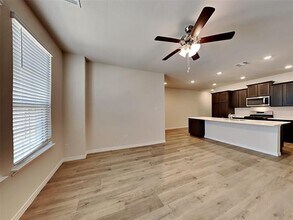 1941 Buffalo Hill Dr in Mesquite, TX - Building Photo - Building Photo