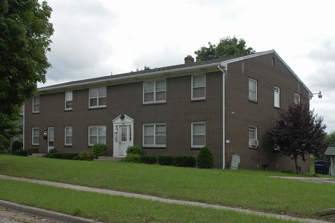 2225-2230 29th St SW in Wyoming, MI - Foto de edificio