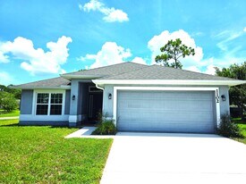 1102 Laconia St in Sebastian, FL - Building Photo